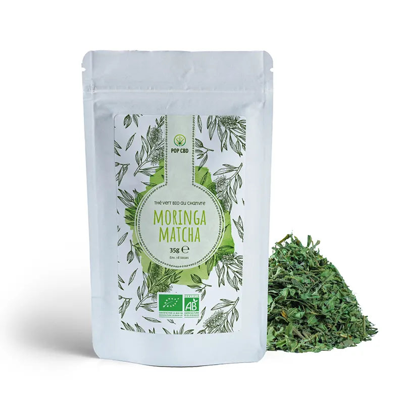 Le thé des sportifs avec des feuilles de moringa et de la spiruline